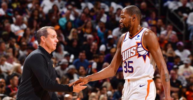 皇冠体育官方下载-名记爆料杜兰特不满进攻角色 沃格尔下课倒计时？