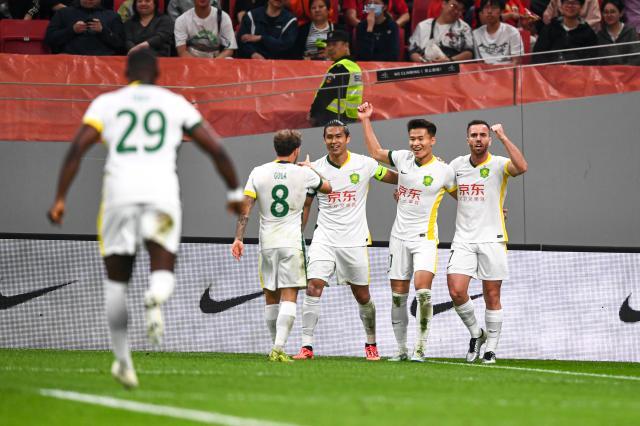 【中超】刘若钒头球林良铭制胜 海港1比2国安